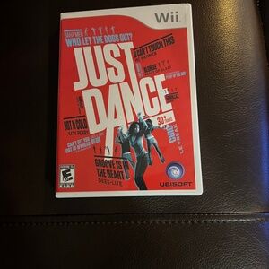 Wii just dance-who let the dogs out?